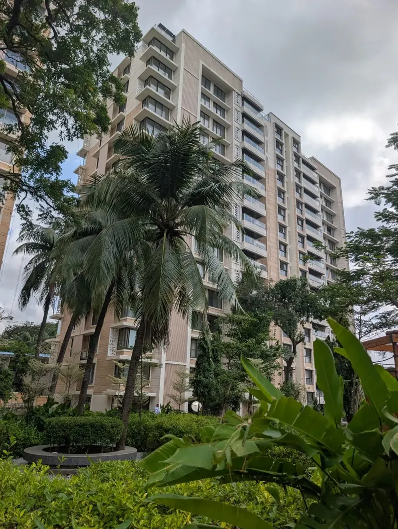 Hubtown Seasons — Chembur (1)