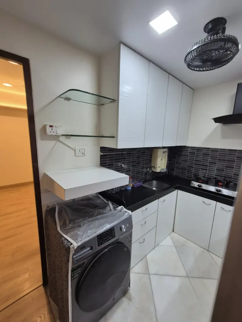 Hussein Manor — Kemps Corner (8)