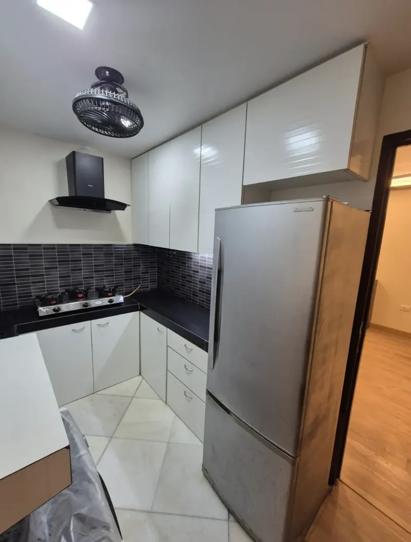Hussein Manor — Kemps Corner (9)