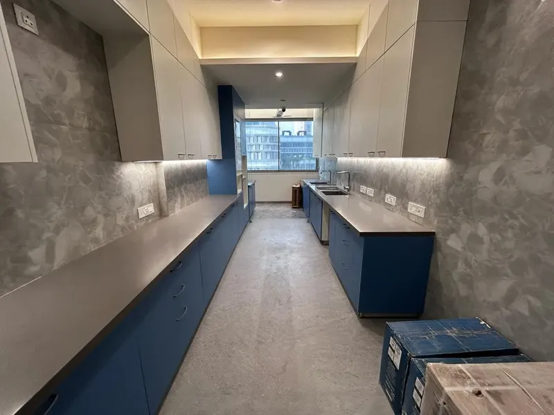 Indiabulls Blu — Worli (14)