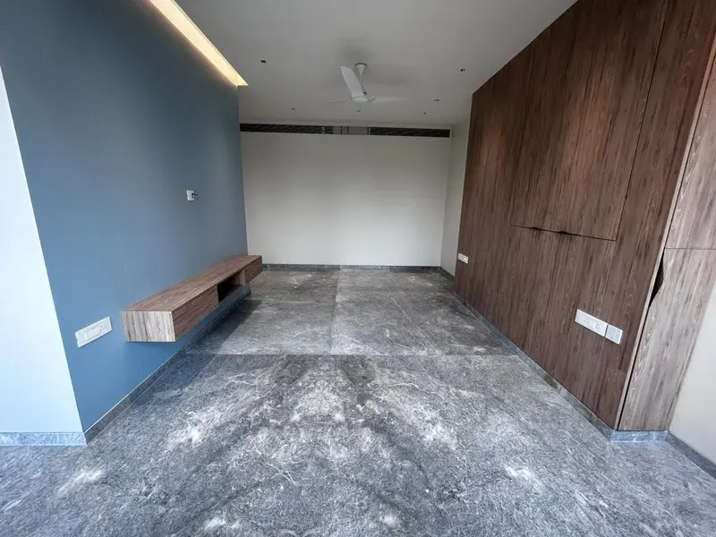 Indiabulls Blu — Worli (6)